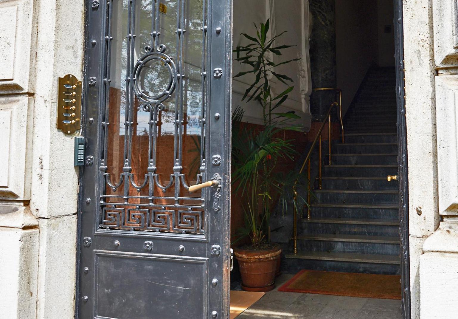 Italy Vacation Rental Trieste Exterior foto
